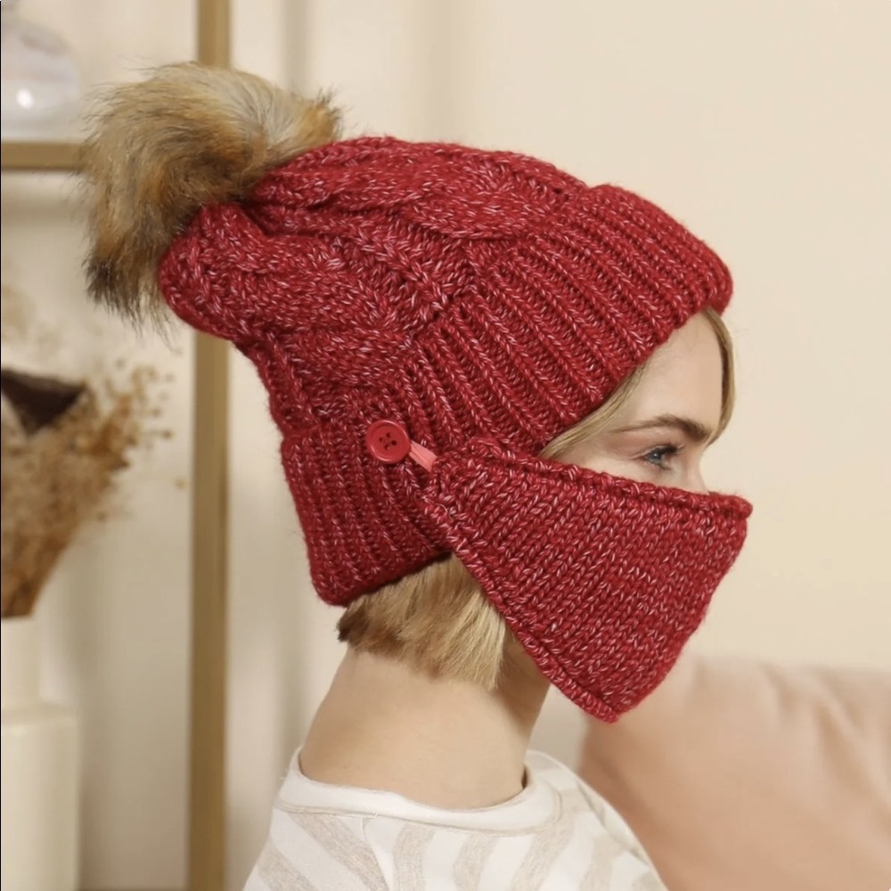 Beanie and mask set burgundy NWT